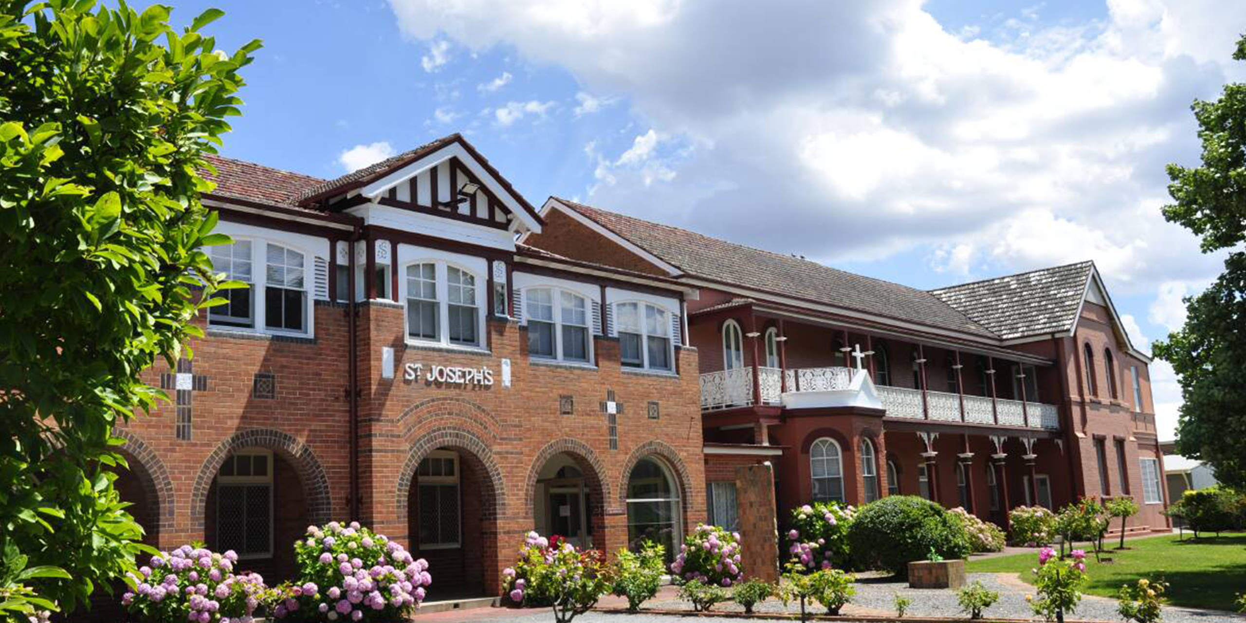 Joseph's Gate1 2560X1260